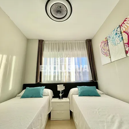 Apartment Victoria Home, 1ªlinea, Magic World